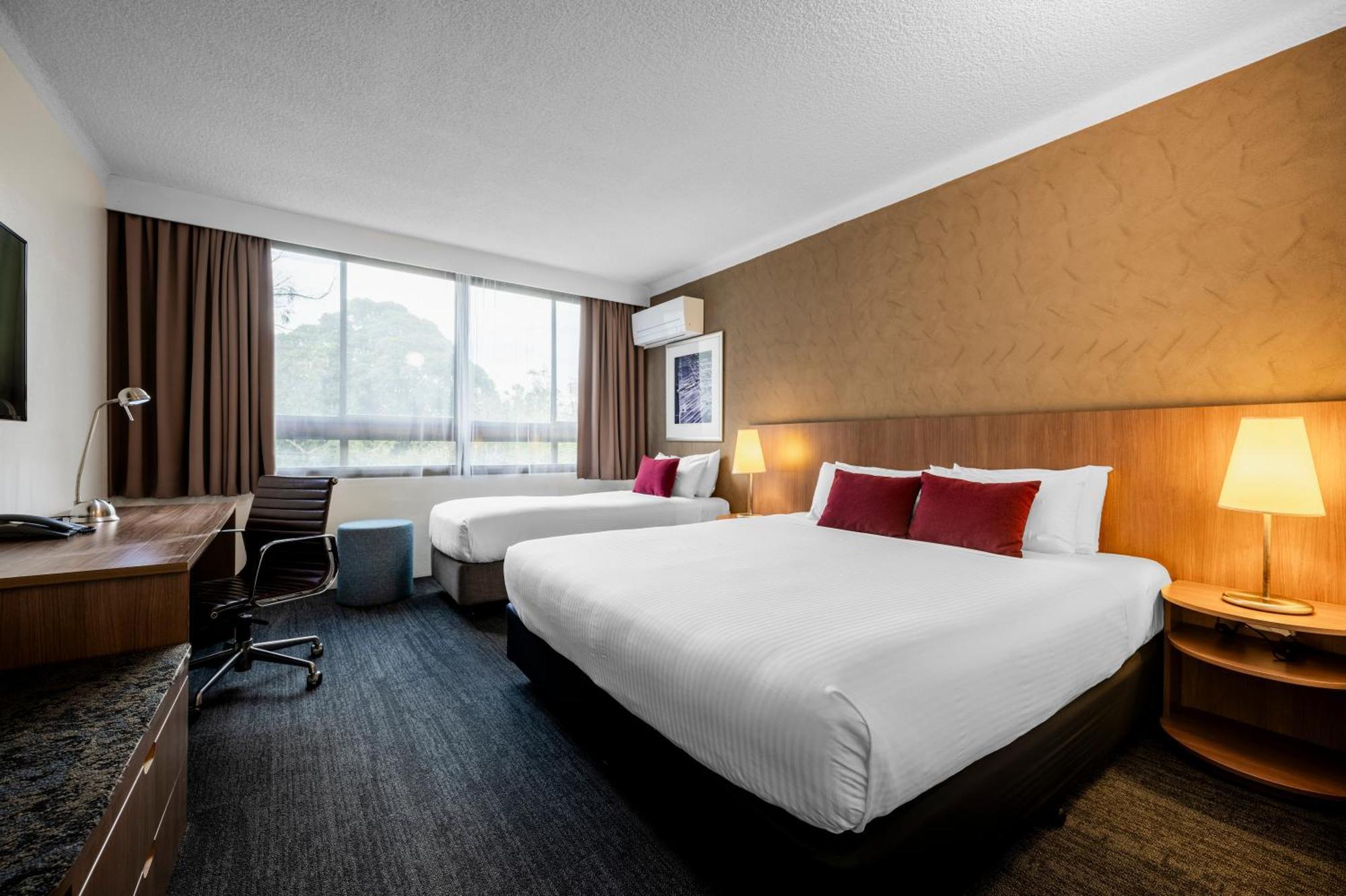 Hotel Urban St Leonards Екстер'єр фото